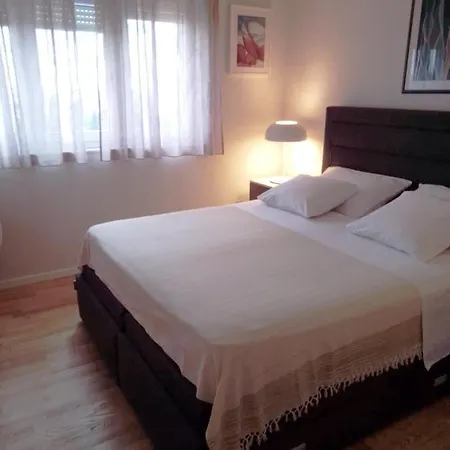 Charming N - Experience Your Way Zara